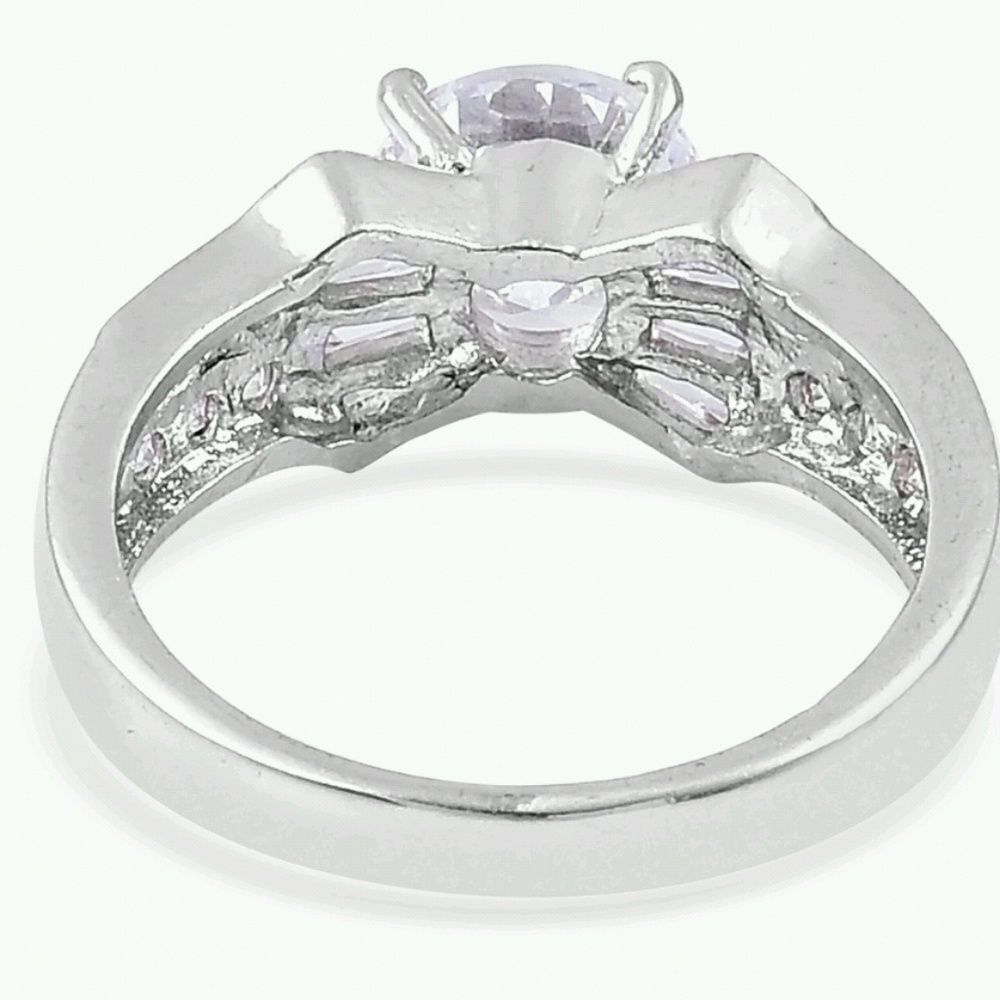 Size 8 ring with stud earrings‎ - Picture 5 of 8